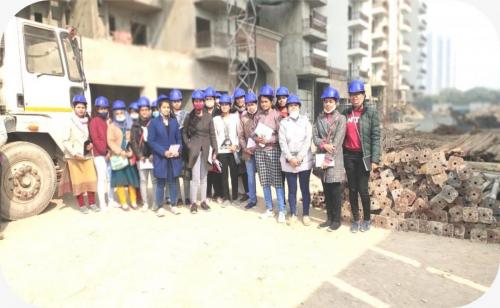 Tour_at_Green_Arch_Building_(GNoida)